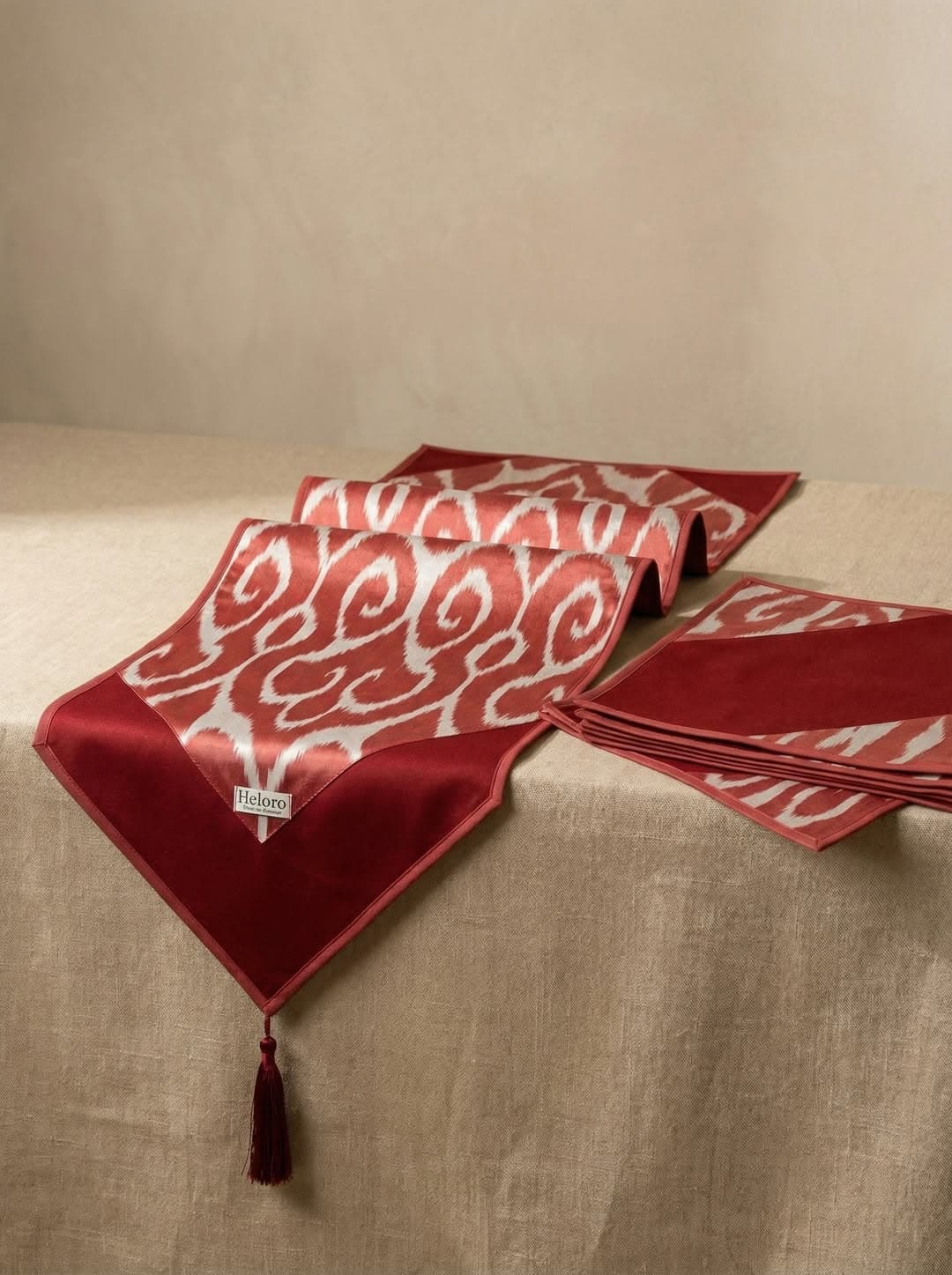 Heloro Premium Textile